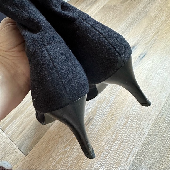 Premiere Collection Y2K Black Pointed Toe Faux Suede Ankle Boots Booties -Size 8 - Picture 7 of 12